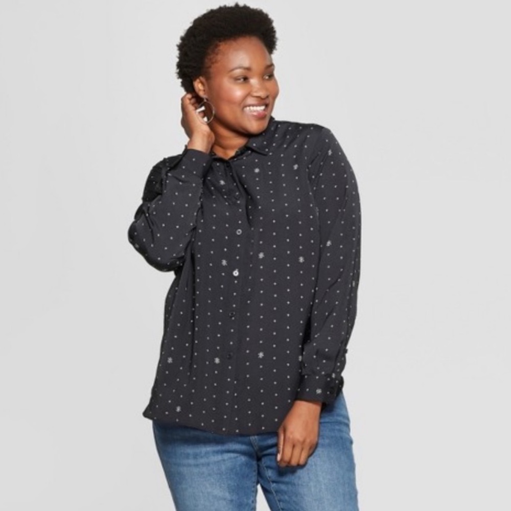 Ava & Viv Printed No-Gap Button Shirt (1X) 🖤